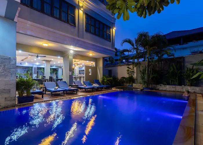 Comforts Guest house 3*