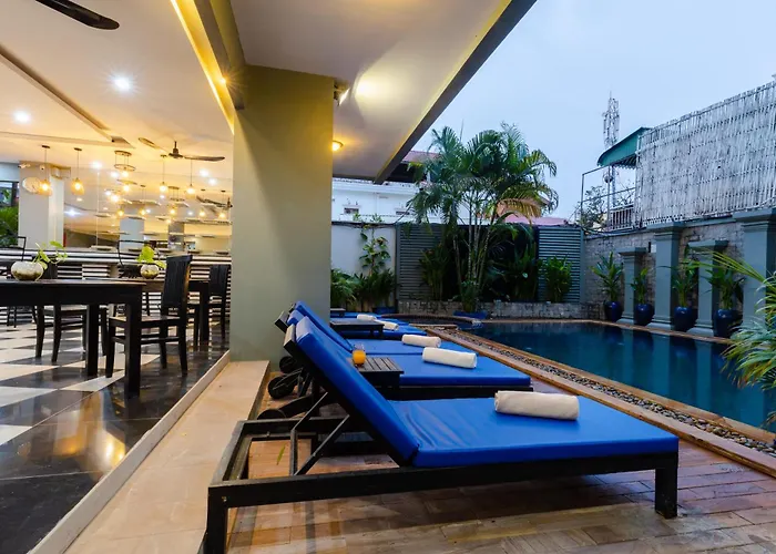Comforts Guest house 3*