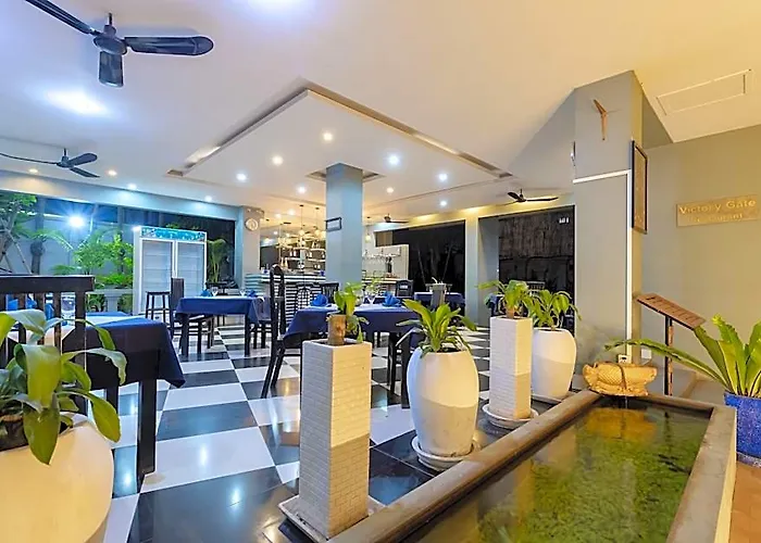 Comforts Guest house 3*